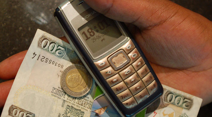 Mobile phone with Kenyan shillings