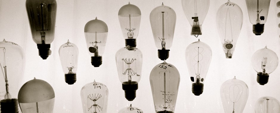 Lightbulbs of different shapes and sizes